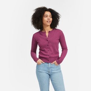Everlane Cashmere Crew Cardigan – Heather Berry